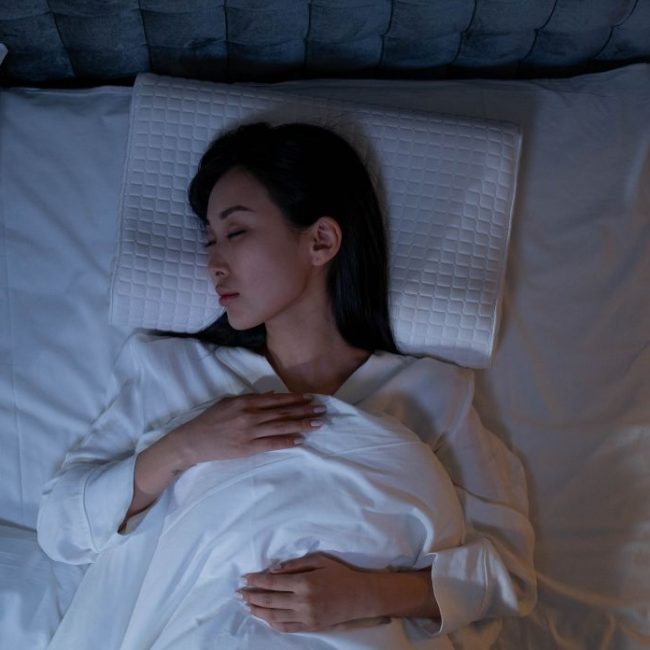 Breaking the Cycle of Persistent Insomnia: How ASMR and REIKI can Help you Sleep Better